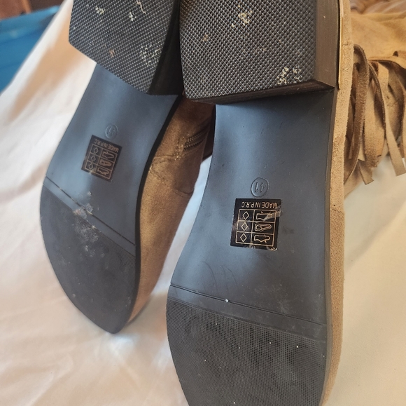 LADY COUTURE BOOTS. Suede, Lace up. Size 9.5-10 - Picture 12 of 12